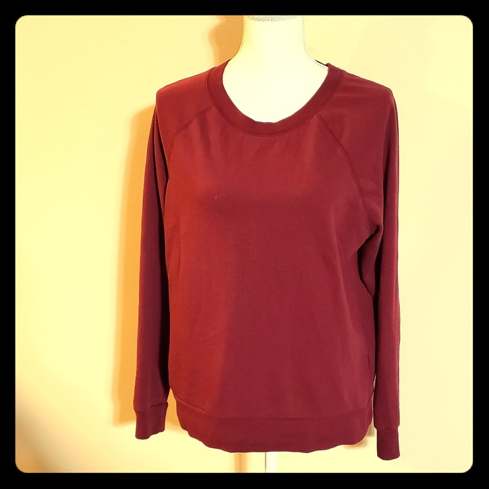 Divided Basic Pullover Sweatshirt
